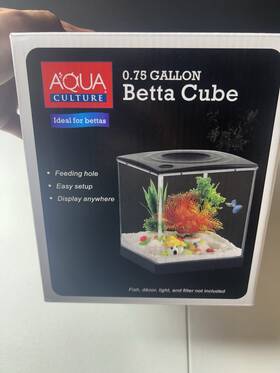 Aqua Culture Ml90702-900 Bata Fish Aquarium New Cube With Accessories