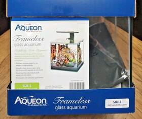 Aqueon 015905001014 Frameless Cube Edgeless Glass Aquarium 3 Gallon