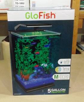 Glofish 046798782391 Corner Aquarium Kit 5 Gal With Blue And White Led Light Whisper Internal Filter