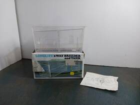 Hartz 032700813796 Vintage Longlife 6 Way Betta Breeder / Tank - Fast Shipping