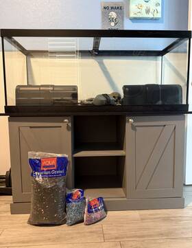 Marineland 5306082 75 Gallon Petsmart Fish Tank With Stand And Additional Items