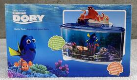 Penn-plax 030172094064 Disney Pixar Finding Dory Betta Plastic Mini Tank .7 Gallon Background Decor