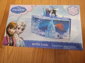 Penn-plax Fzr108 Disney Frozen Betta Tank Kit - Small Fish 0.7 Gal