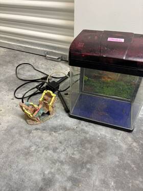 Pondon 752870967371 Betta Fish Tank 2 Gal Acrylic Aquarium With Extras Working Tested