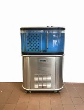 Stark Sls-60 Curve Lobster Seafood Holding Tank - Lightly Used 60 Gallon