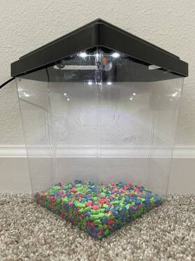 1641023g7egtri Top Fin Mini Fish Tank Triangle Aquarium Set