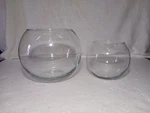 Lot Of 2 Glass Bubble Beta Fish Bowl Globe Terrarium Vase Thin. Fixed Price $11.95.