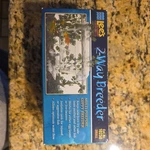 Lee's Two-way / Guppy Breeder Fish Tank Aquarium #10250 Small Nib. Fixed Price $6.99.